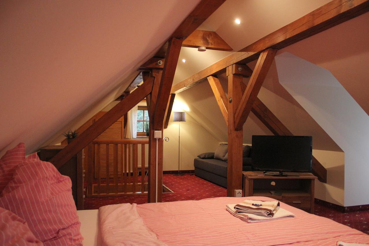 "Altjessen 57" Hotel Pirna Bagian luar foto